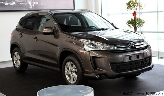 膝部安全很重要 荐4款标配膝部气囊SUV(12) 大家车网