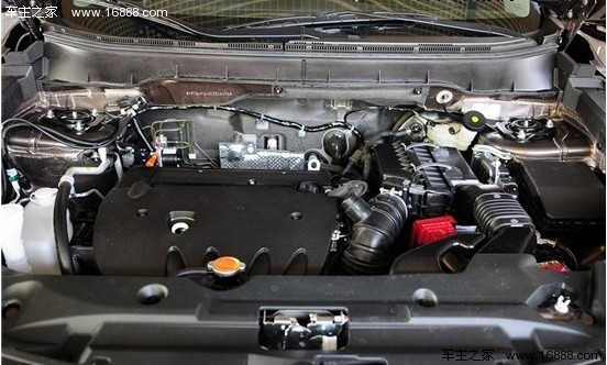 膝部安全很重要 荐4款标配膝部气囊SUV(15) 大家车网