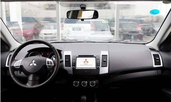 时尚不落俗套 四款20-30万进口SUV推荐(12) 大家车网