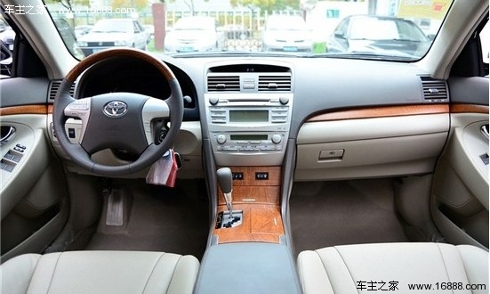 以低价为卖点 荐5款同堂销售经典款车型(15) 大家车网