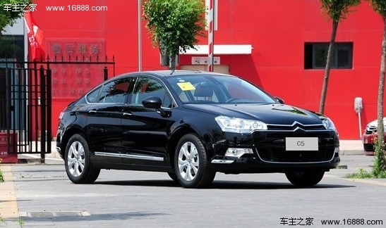 不能跌份儿 五款高配置大气中型车推荐(16) 大家车网