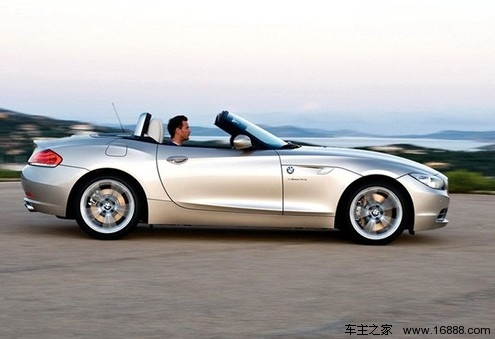 试驾宝马Z4 sDrive35i敞篷 速度的欲望(12) 大家车网