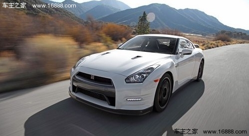 东邪西毒 日产GT-R鏖战911 Turbo S(8) 大家车网