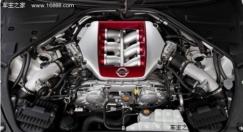 东邪西毒 日产GT-R鏖战911 Turbo S(10) 大家车网