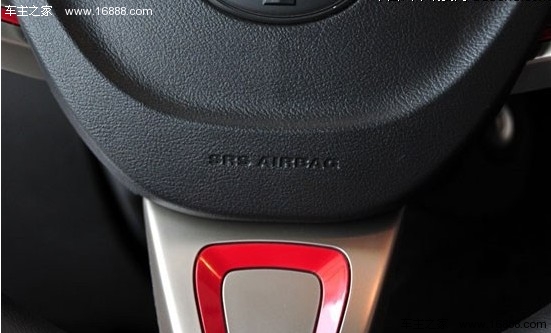 细节不足/空间是亮点 一汽欧朗评测报告(21) 大家车网