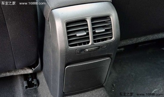 试驾第六代高尔夫1.4T 高品质两厢轿车(10) 大家车网