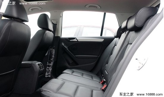 试驾第六代高尔夫1.4T 高品质两厢轿车(11) 大家车网