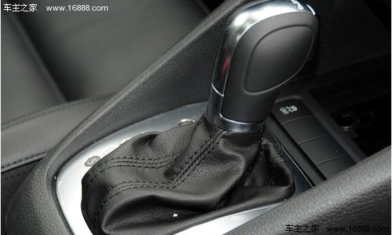 试驾第六代高尔夫1.4T 高品质两厢轿车(15) 大家车网