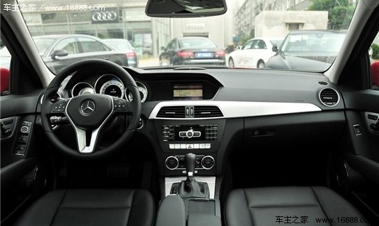 感受夏日阳光 四款高品质旅行车型推荐(14) 大家车网