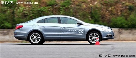 年轻绅士 大众CC VS 沃尔沃S60对比导购(19) 大家车网