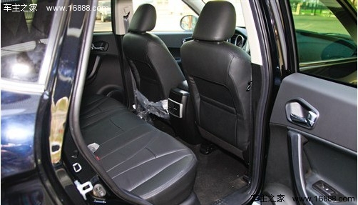 4款配置齐全实用SUV导购 均不到20万元(3) 大家车网