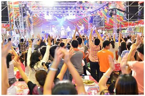 【佳鸿名车】 深圳立众汽车VS啤酒节狂欢夜_