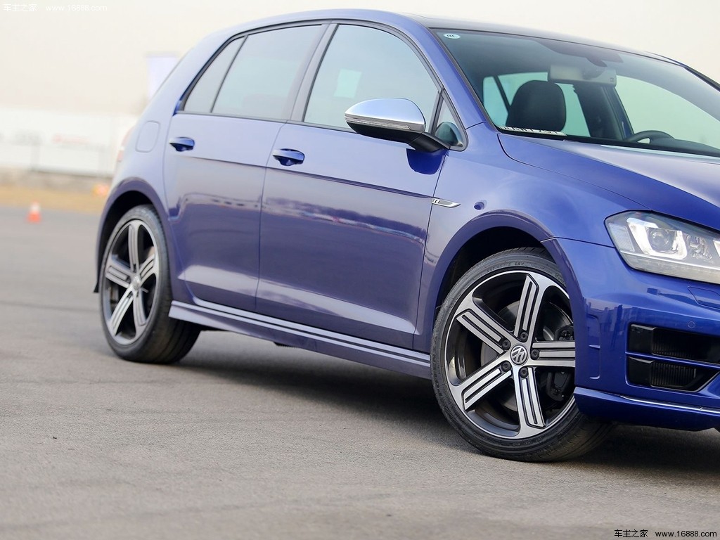 高爾夫r2015款 golf r 2.0tsi