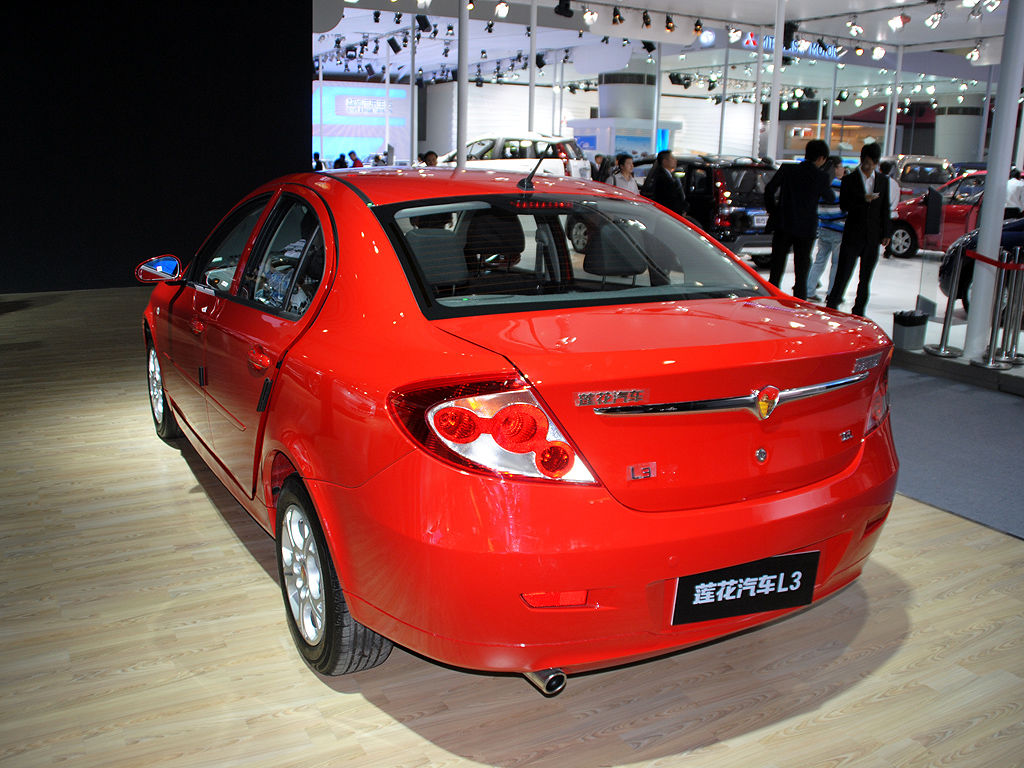 汽车图库 莲花汽车 莲花汽车 莲花l3(5/163) 外观图片 参考成交价: 6.