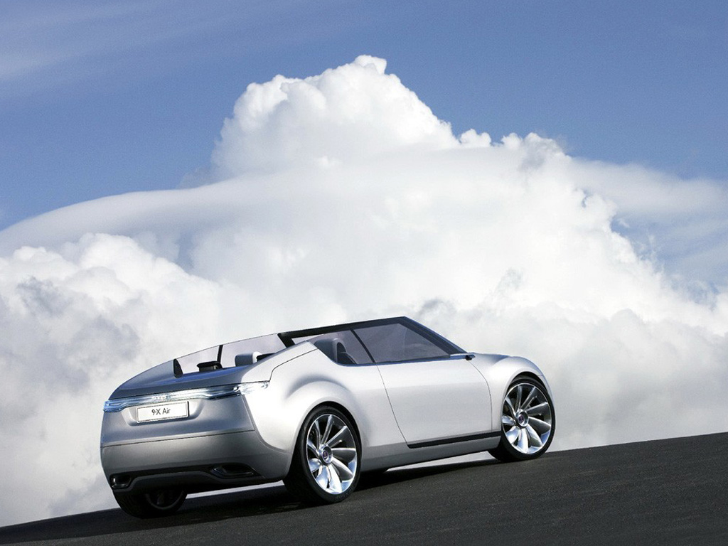 汽车图库 萨博 萨博 saab 9-x(6/15) 外观 银色saab 9-x右后方 参考