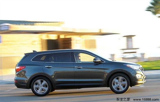 现代全新胜达柴油版上市售30063498万